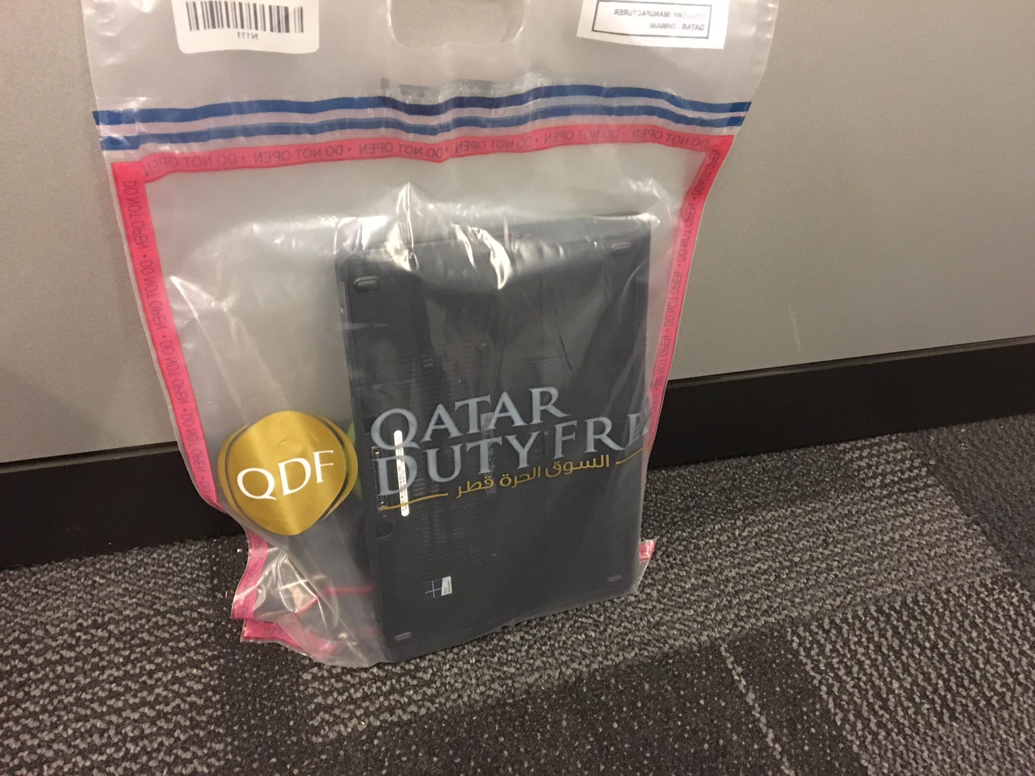 qatar airways carry on bag